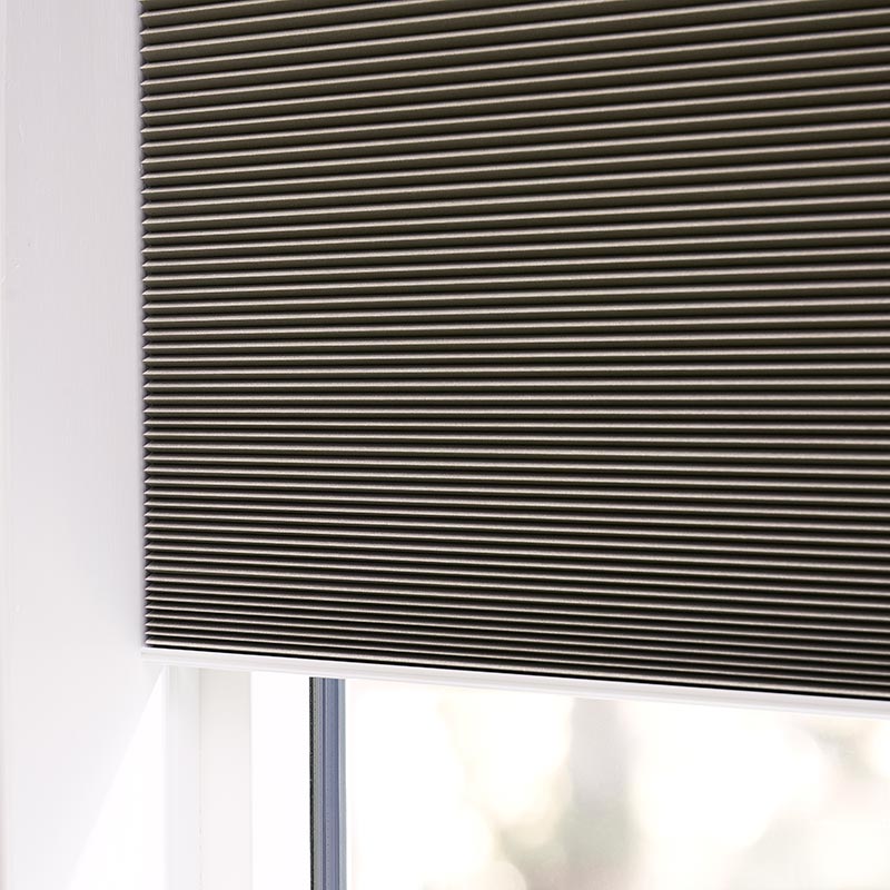 Astrid plisségardin easylift m/greb Bygrå - Honeycomb