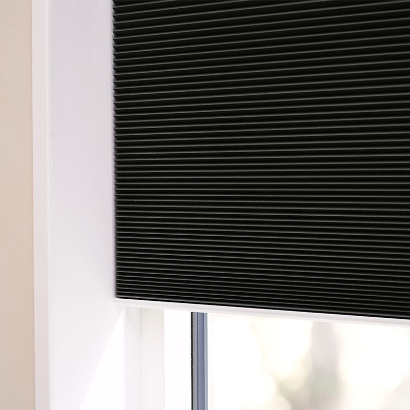 Astrid plisségardin easylift m/greb Sort - Enkeltlag